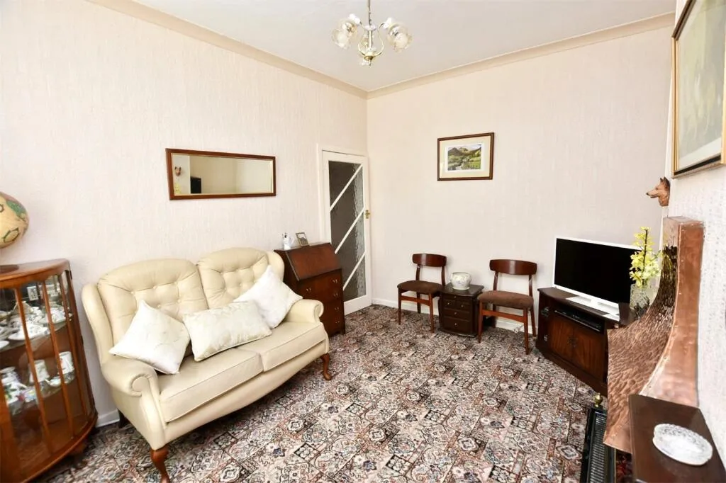 2 bed Terraced