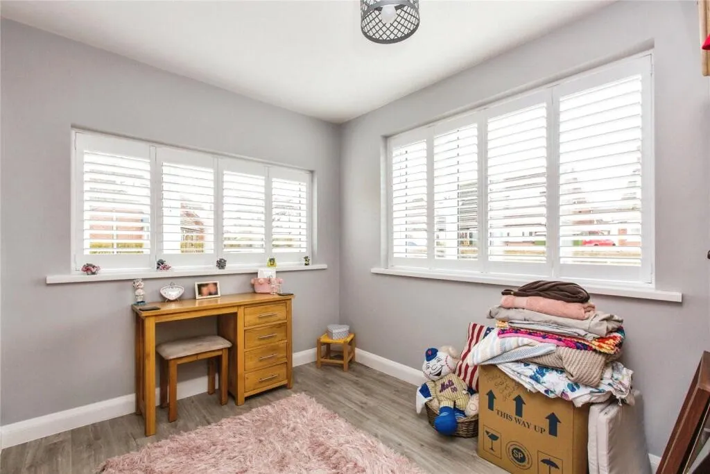 2 bed Semi-Detached Bungalow