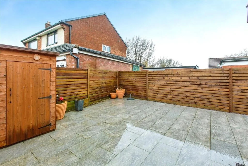 2 bed Semi-Detached Bungalow