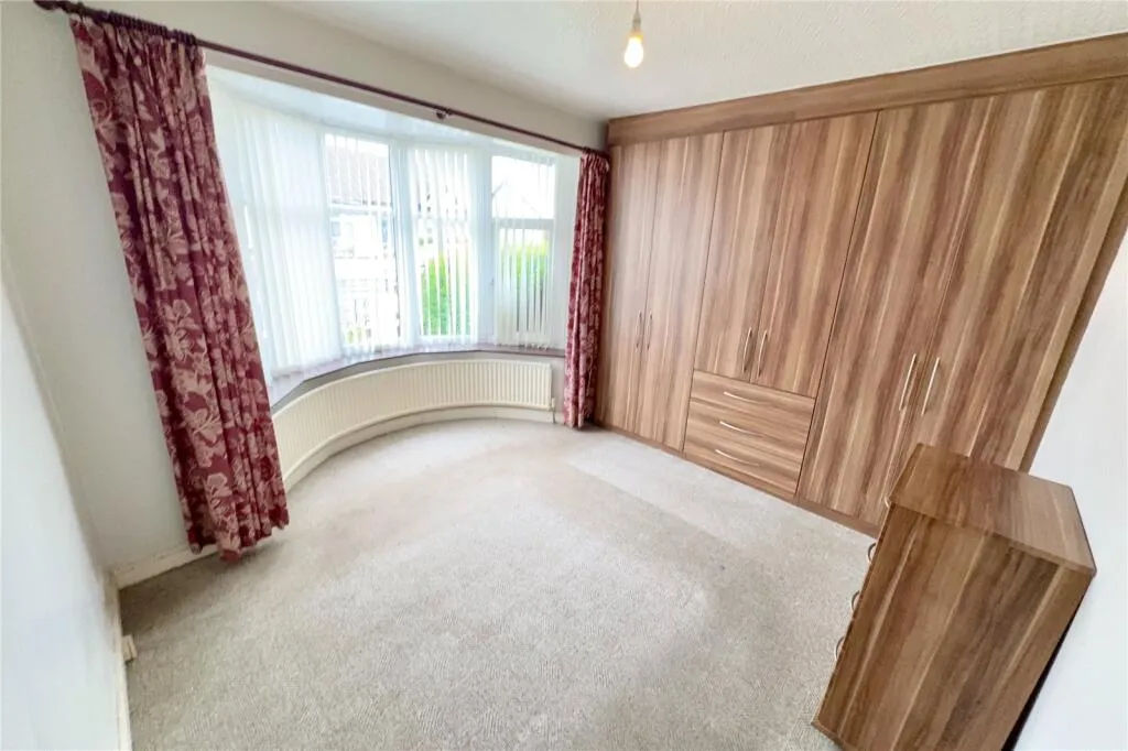2 bed Semi-Detached Bungalow