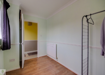 2 bed Ground Flat