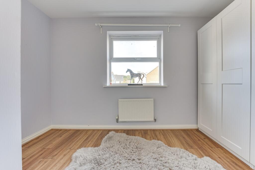 2 bed End of Terrace