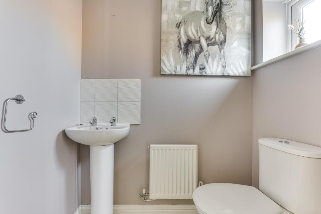 2 bed End of Terrace