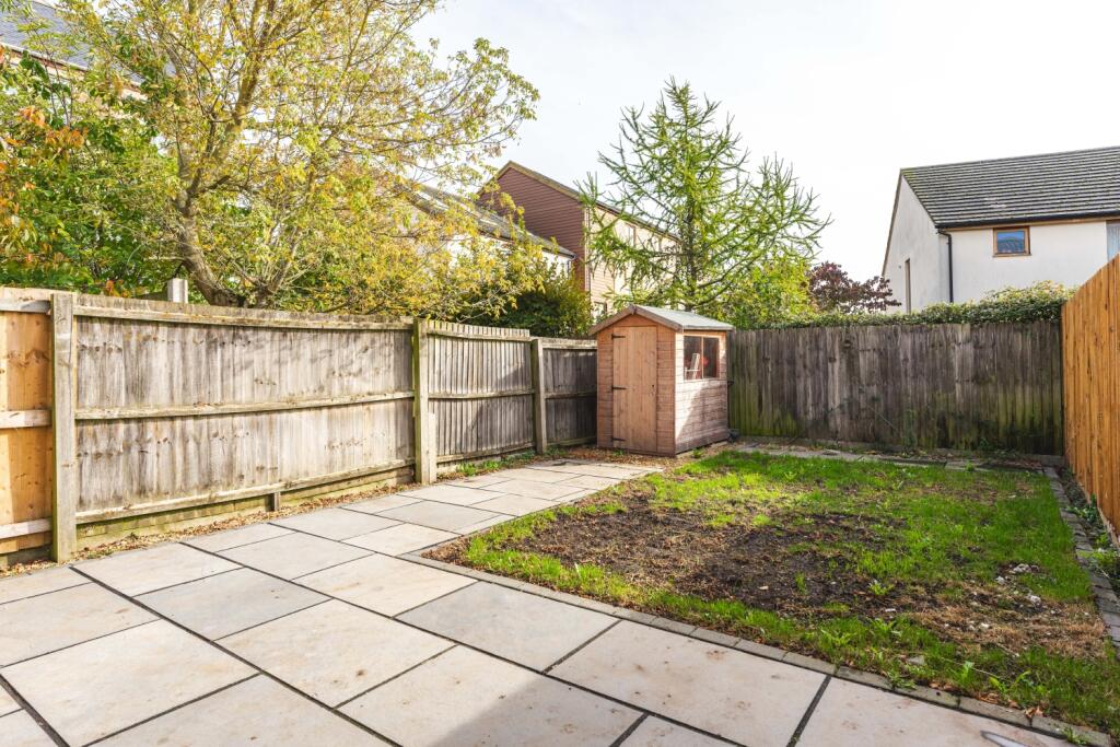 2 bed End of Terrace