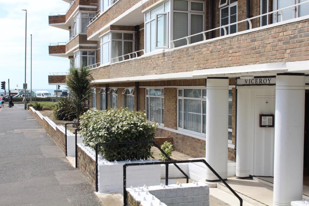 2 bed Apartment