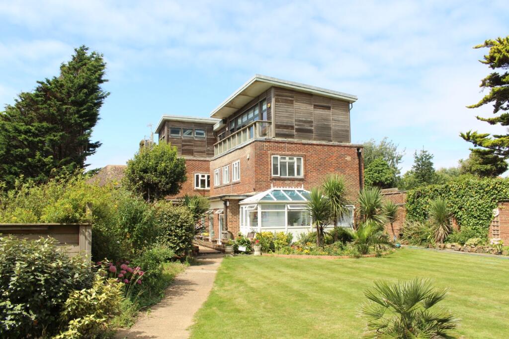2 bed Apartment