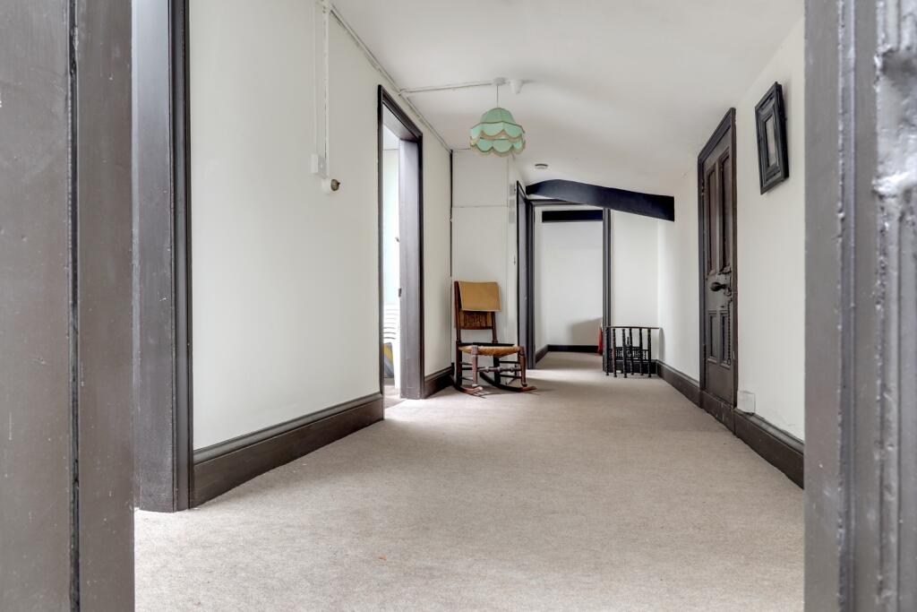 2 bed Apartment