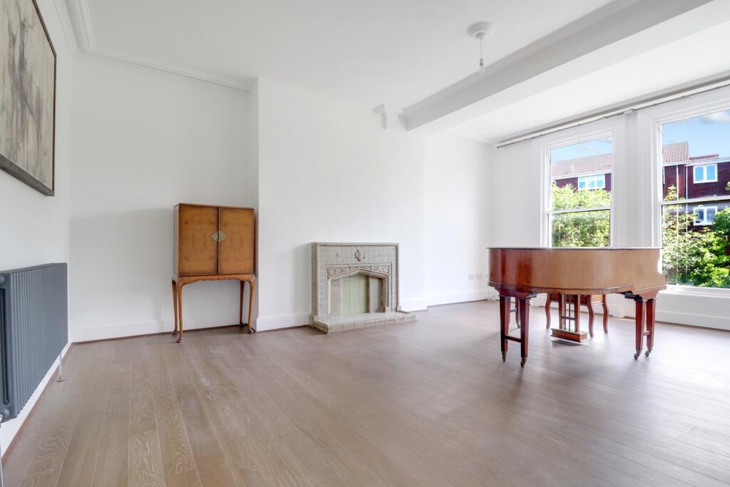 2 bed Apartment
