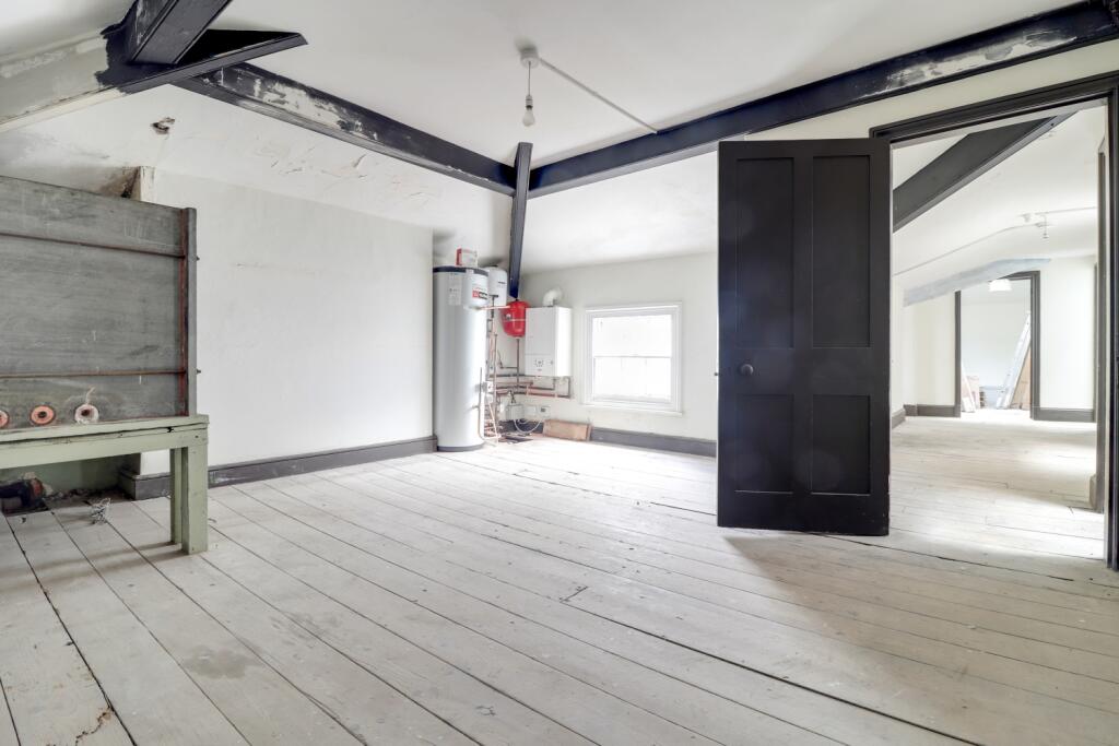 2 bed Apartment