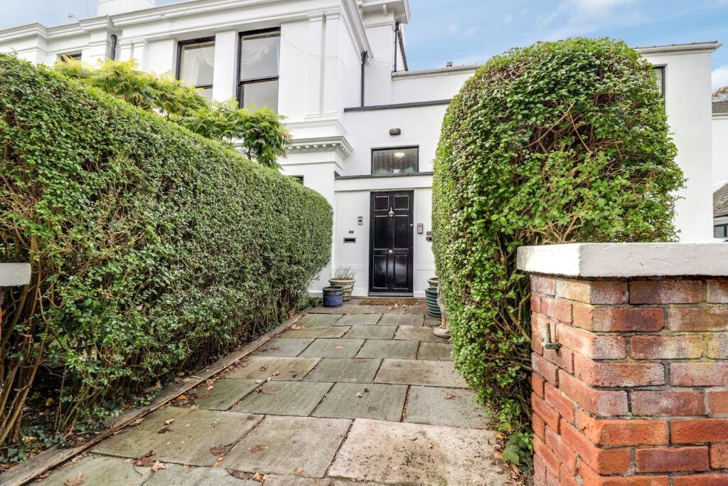 2 bed Apartment