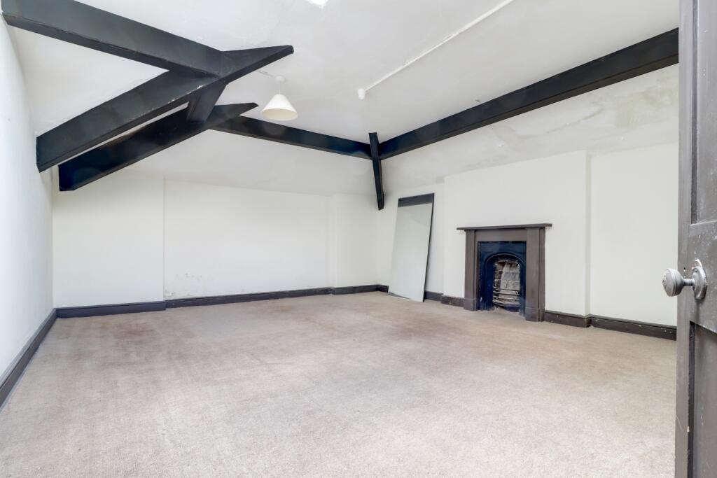2 bed Apartment