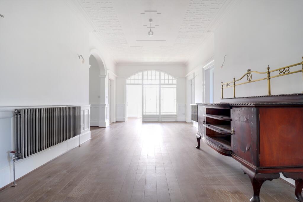 2 bed Apartment