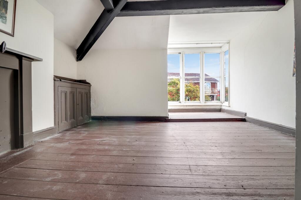 2 bed Apartment