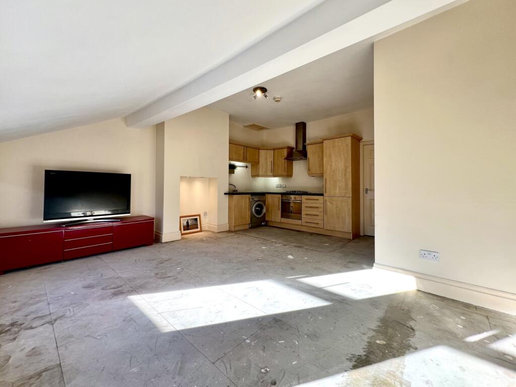 2 bed Apartment