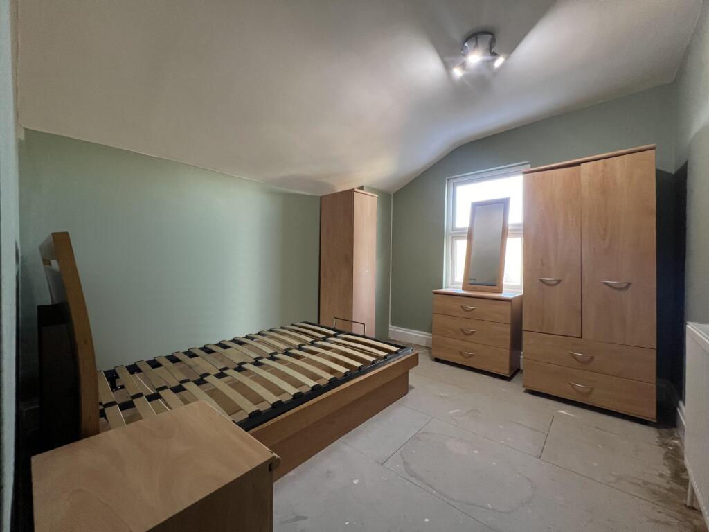 2 bed Apartment