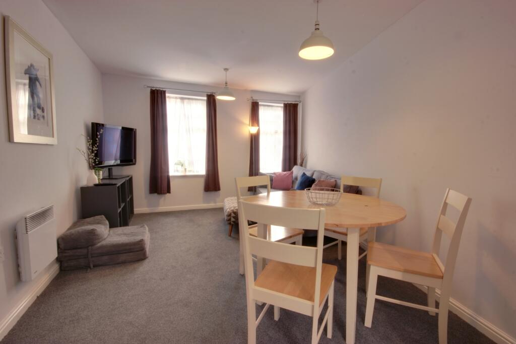 2 bed Apartment