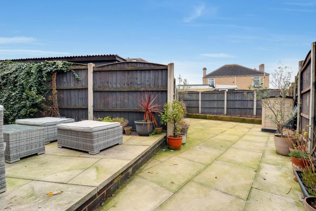 2 bed Detached