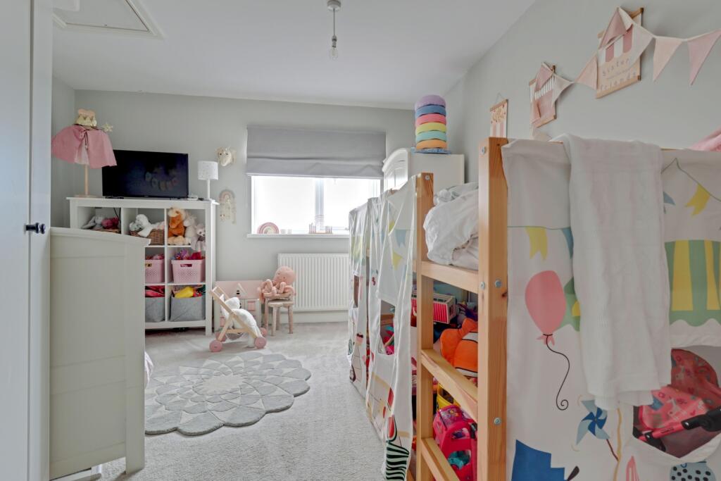 2 bed Detached