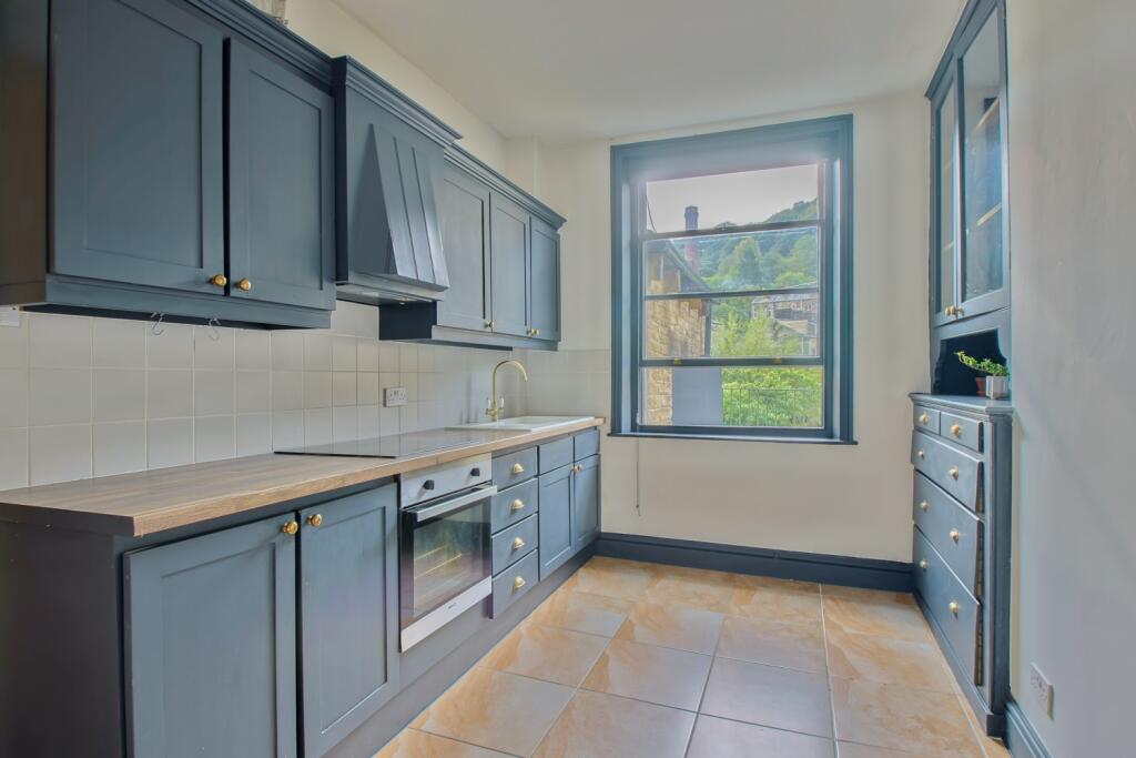 3 bed Apartment