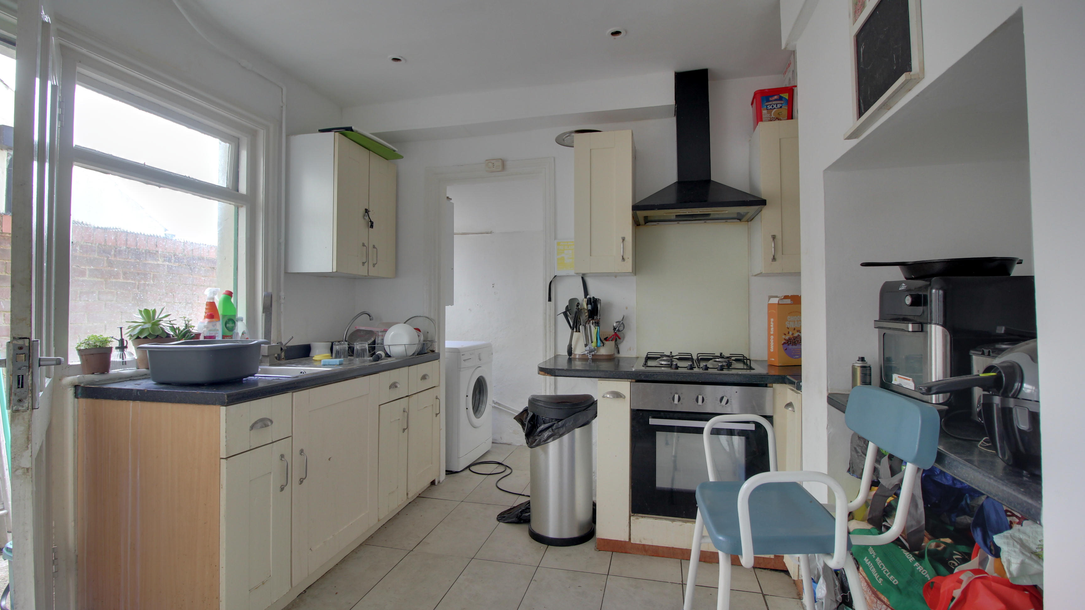 5 bed Terraced