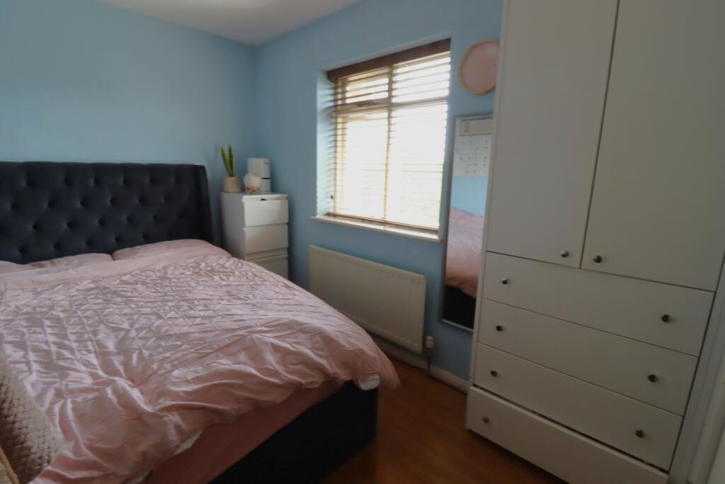 1 bed Apartment