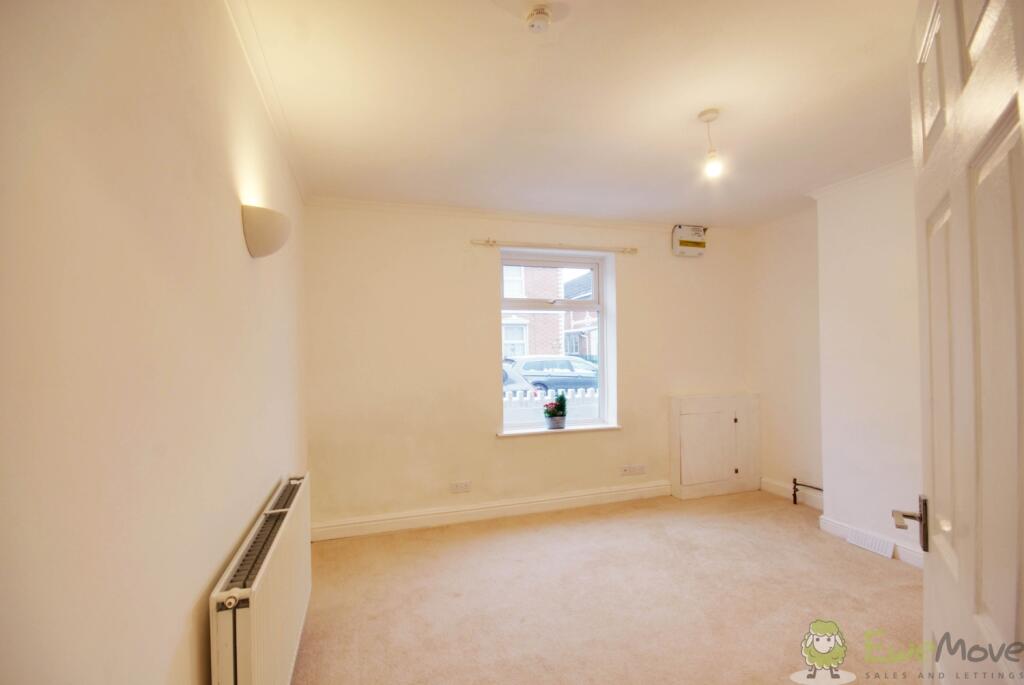 2 bed Semi-Detached