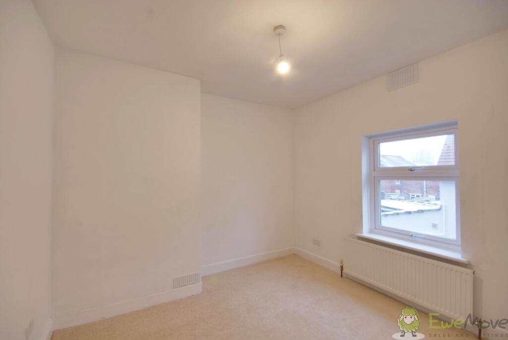 2 bed Semi-Detached