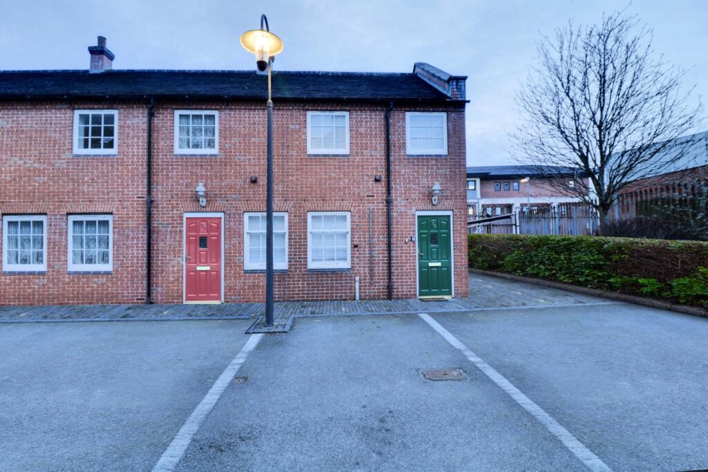 2 bed Character Property