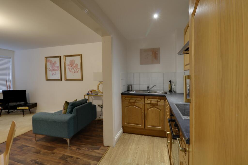 2 bed Character Property