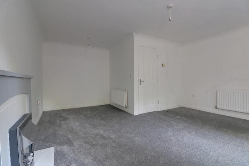 4 bed Town House