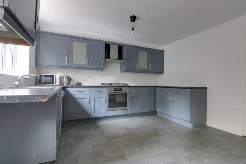 4 bed Town House