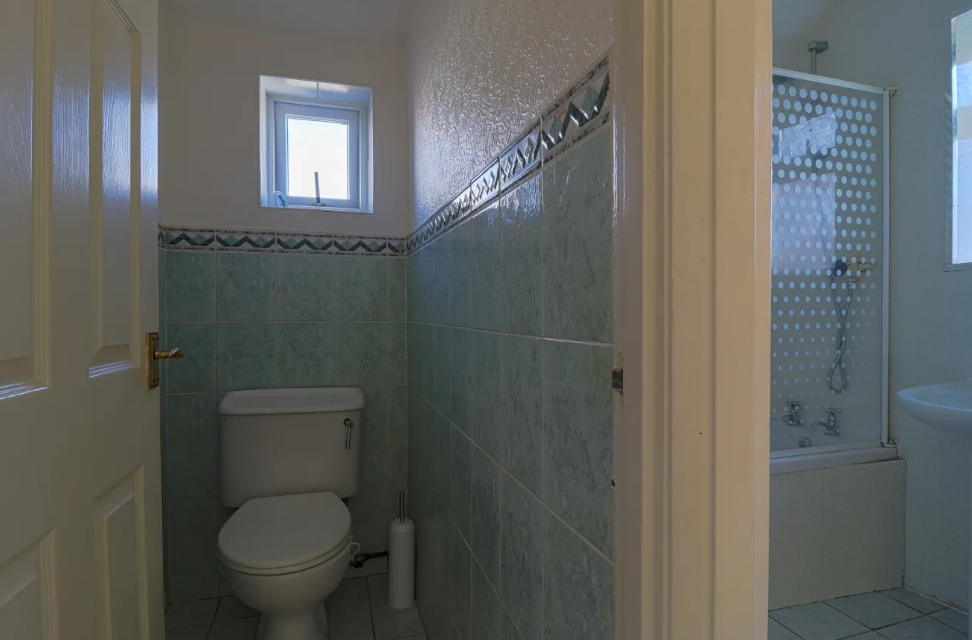 3 bed Semi-Detached