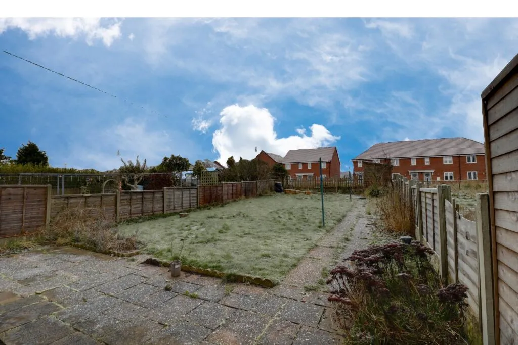 3 bed Semi-Detached