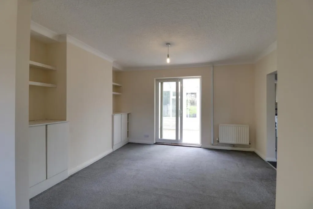 3 bed Semi-Detached