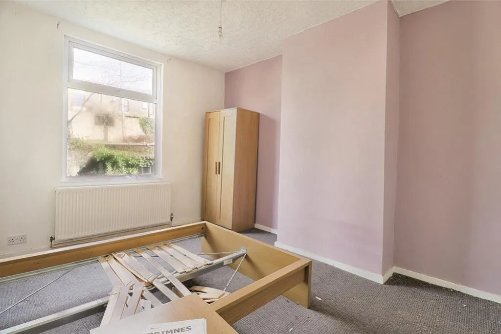 3 bed Terraced
