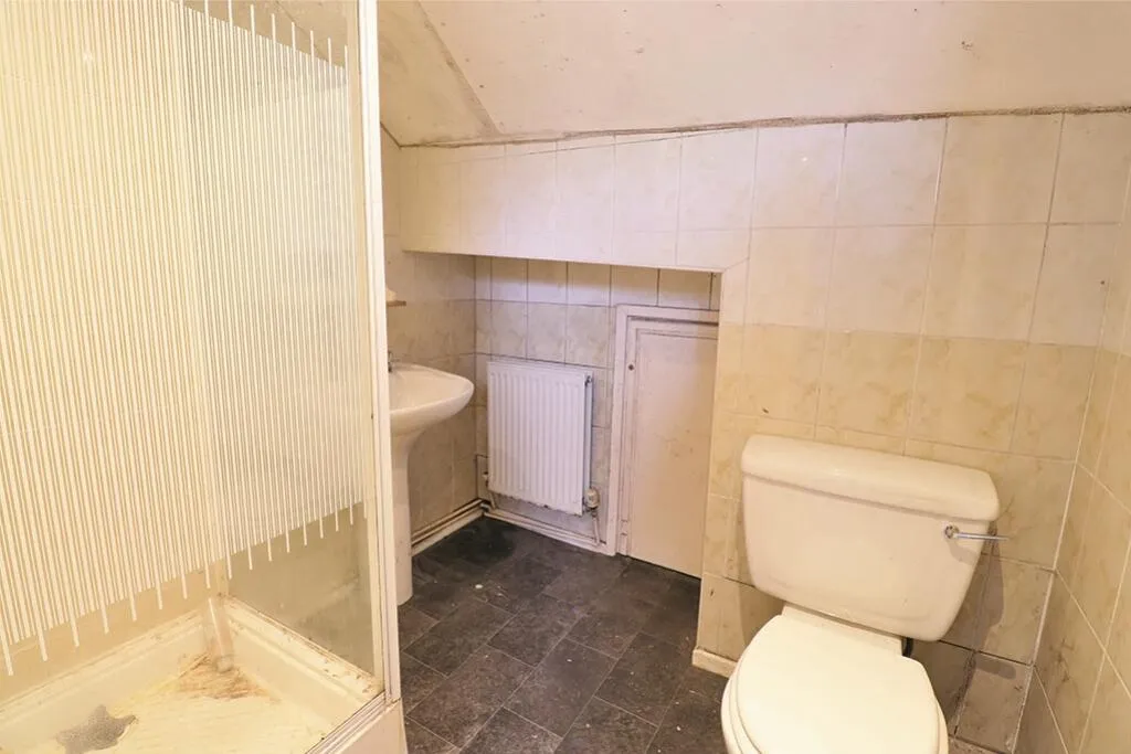 3 bed Terraced