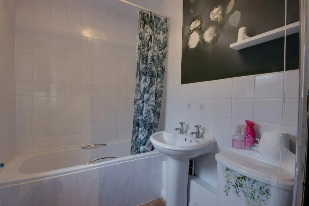 2 bed Terraced
