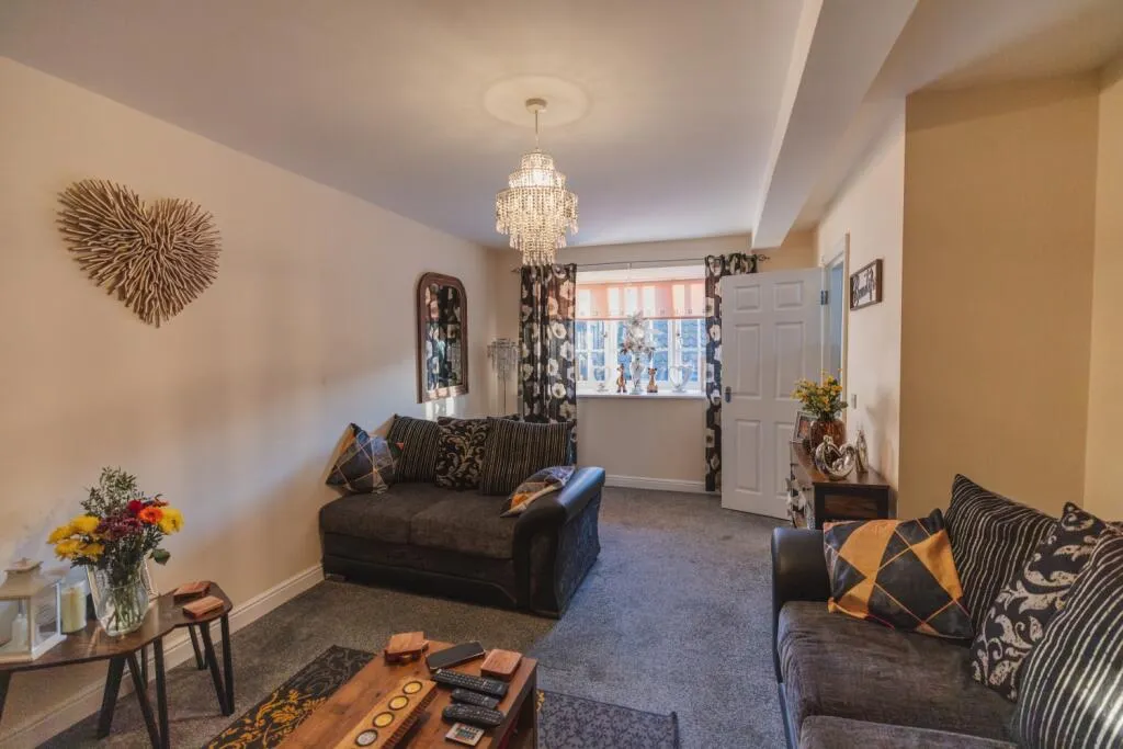 3 bed Semi-Detached