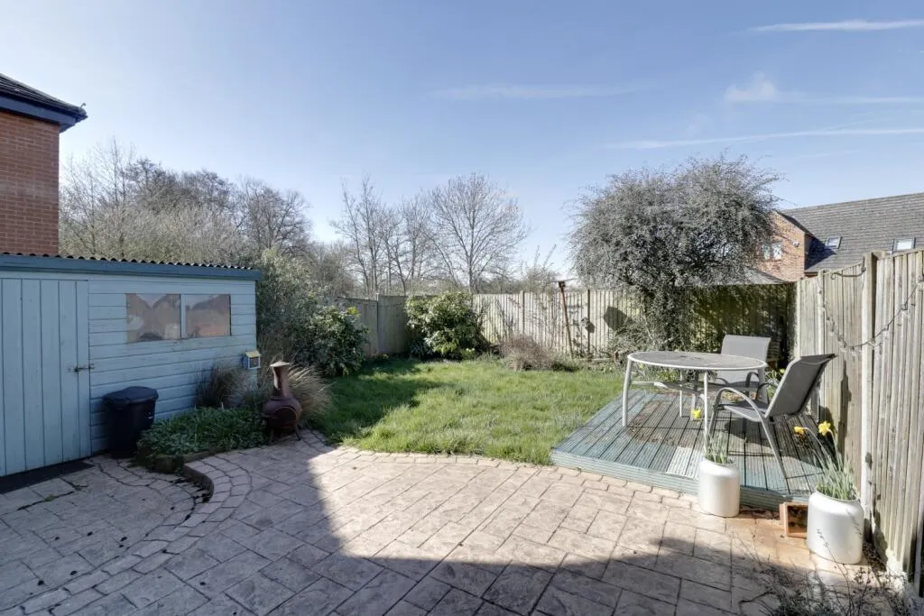 3 bed End of Terrace