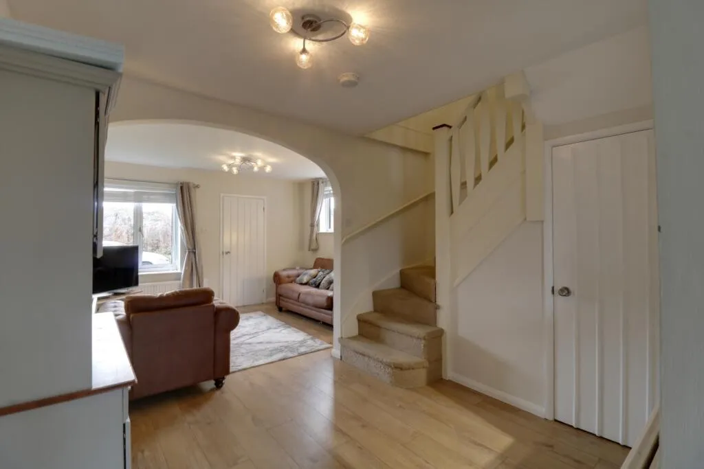 3 bed End of Terrace