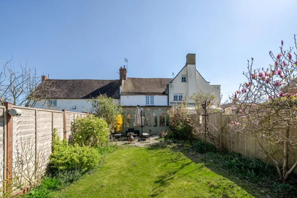 3 bed House