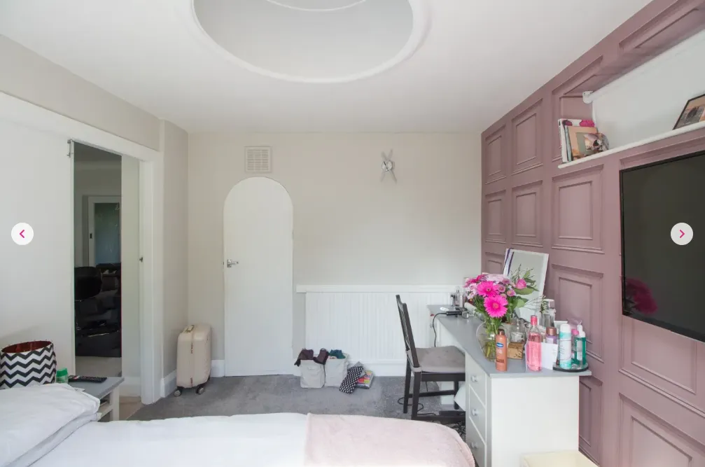 4 bed Detached Bungalow