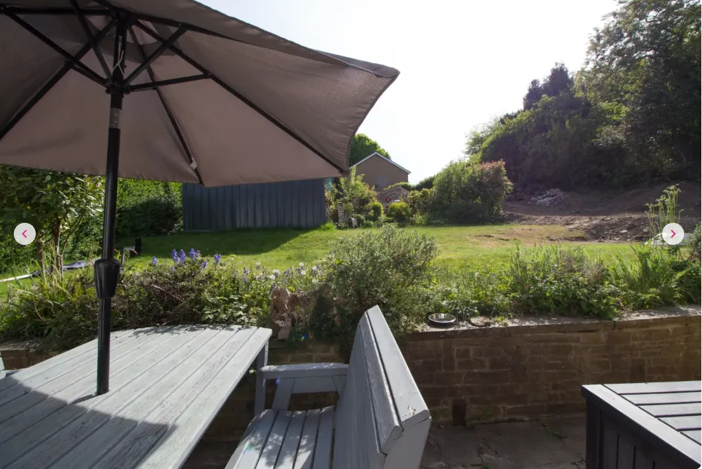 4 bed Detached Bungalow