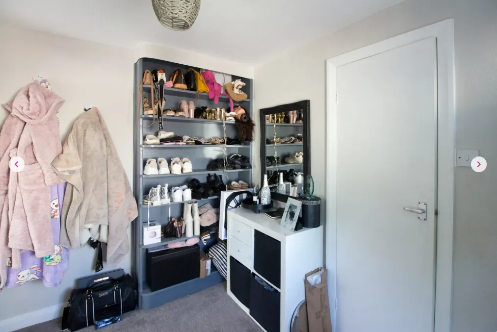 4 bed Detached Bungalow