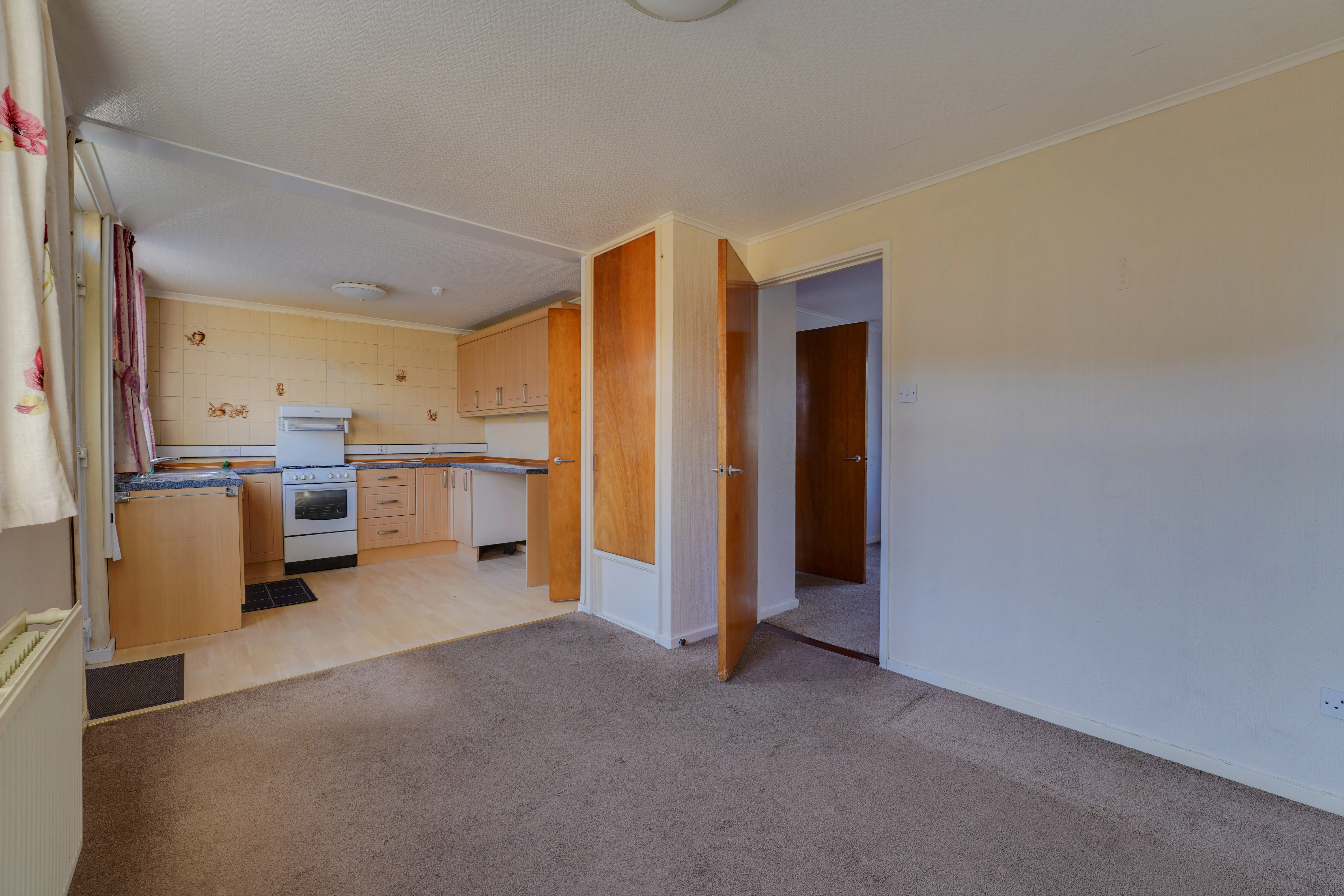3 bed Semi-Detached