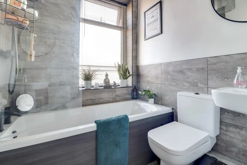 2 bed Terraced