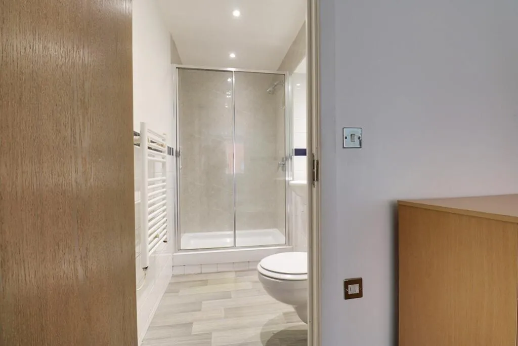 2 bed Block of Apartments