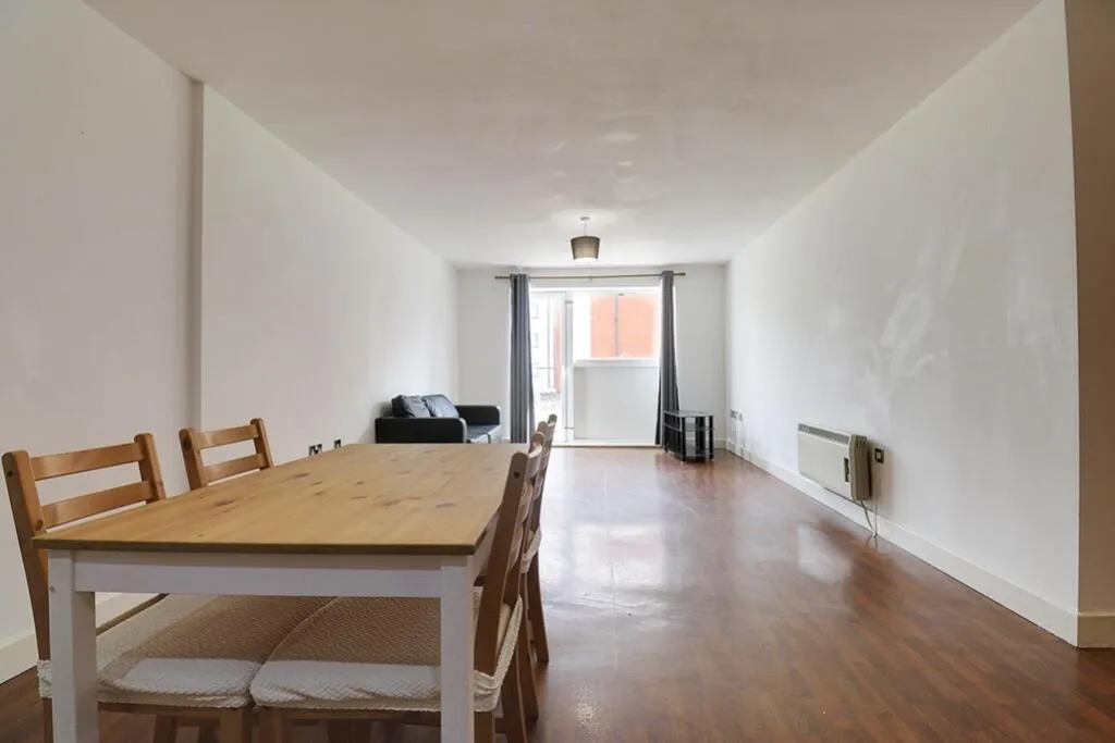 2 bed Block of Apartments