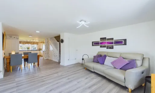 5 bed Semi-Detached