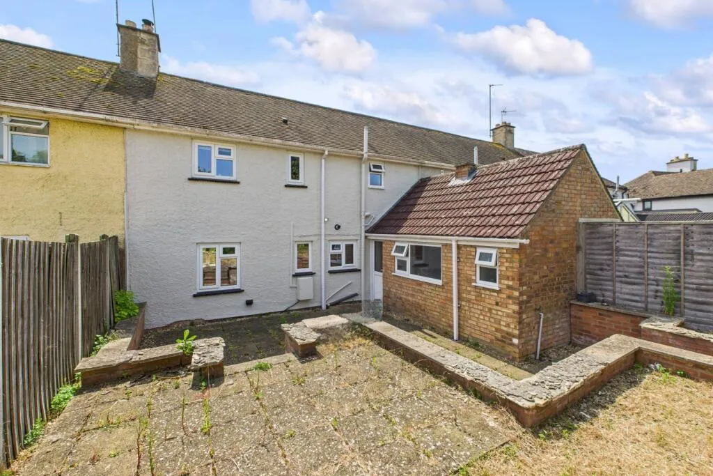 3 bed Terraced